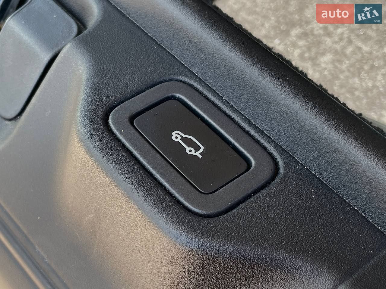 Land Rover Range Rover 2020 VIN SALGA2BK6KA565767 фото оголошення 12 з 47