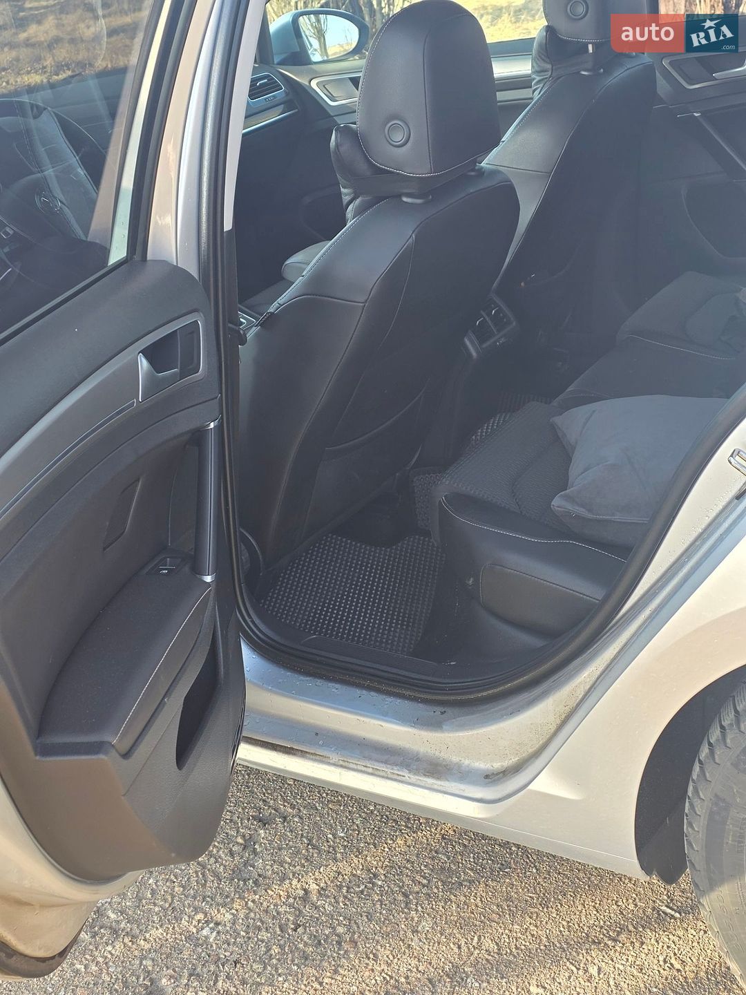 Volkswagen Golf 2016 VIN WVWZZZAUZHP505863 фото оголошення 11 з 12