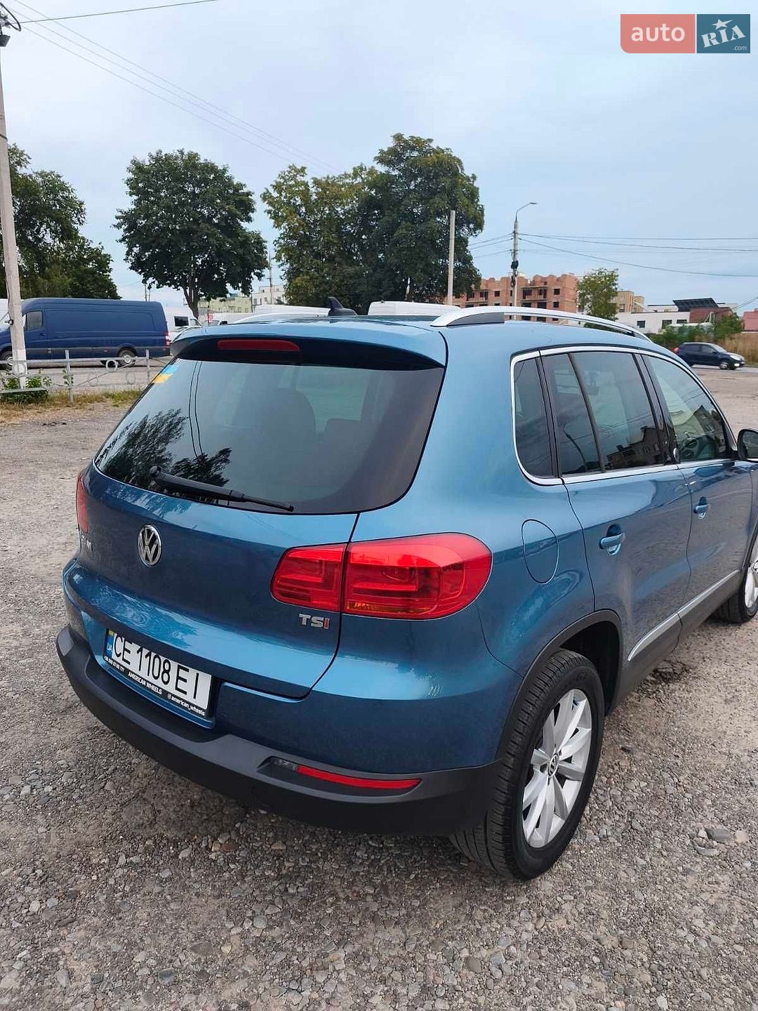 Volkswagen Tiguan 2016 VIN WVGRV7AX8HK021221 фото оголошення 5 з 30