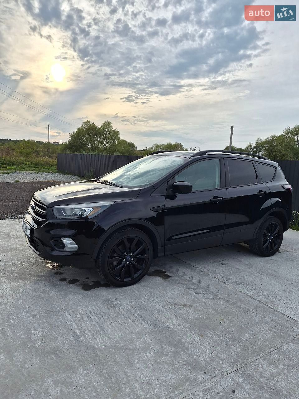 Ford Escape 2016 VIN 1FMCU9G98HUC22084 фото оголошення 6 з 48
