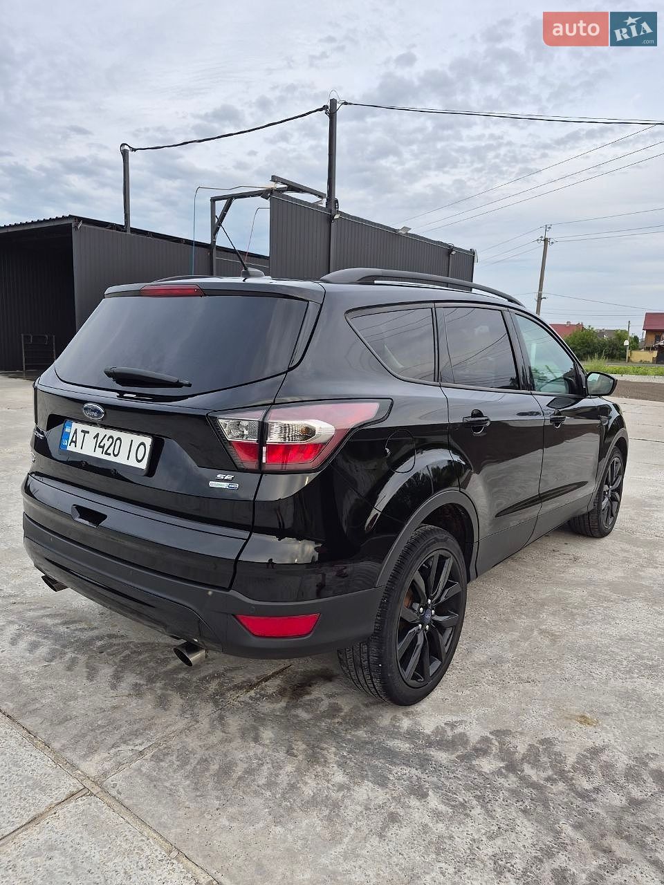 Ford Escape 2016 VIN 1FMCU9G98HUC22084 фото оголошення 12 з 39