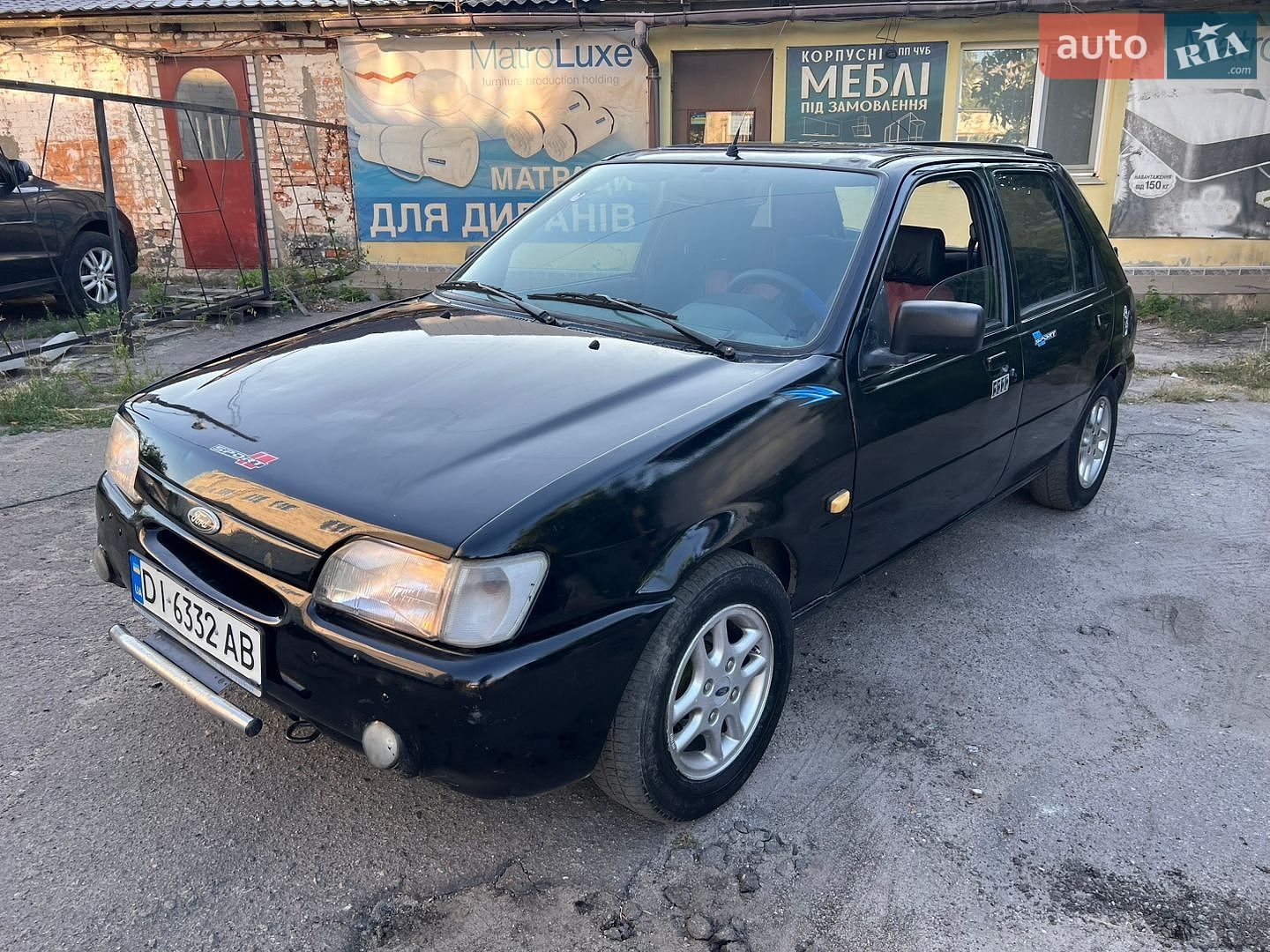 Ford Fiesta 1992 VIN WF0AXXGAFANR36464 фото оголошення 3 з 29
