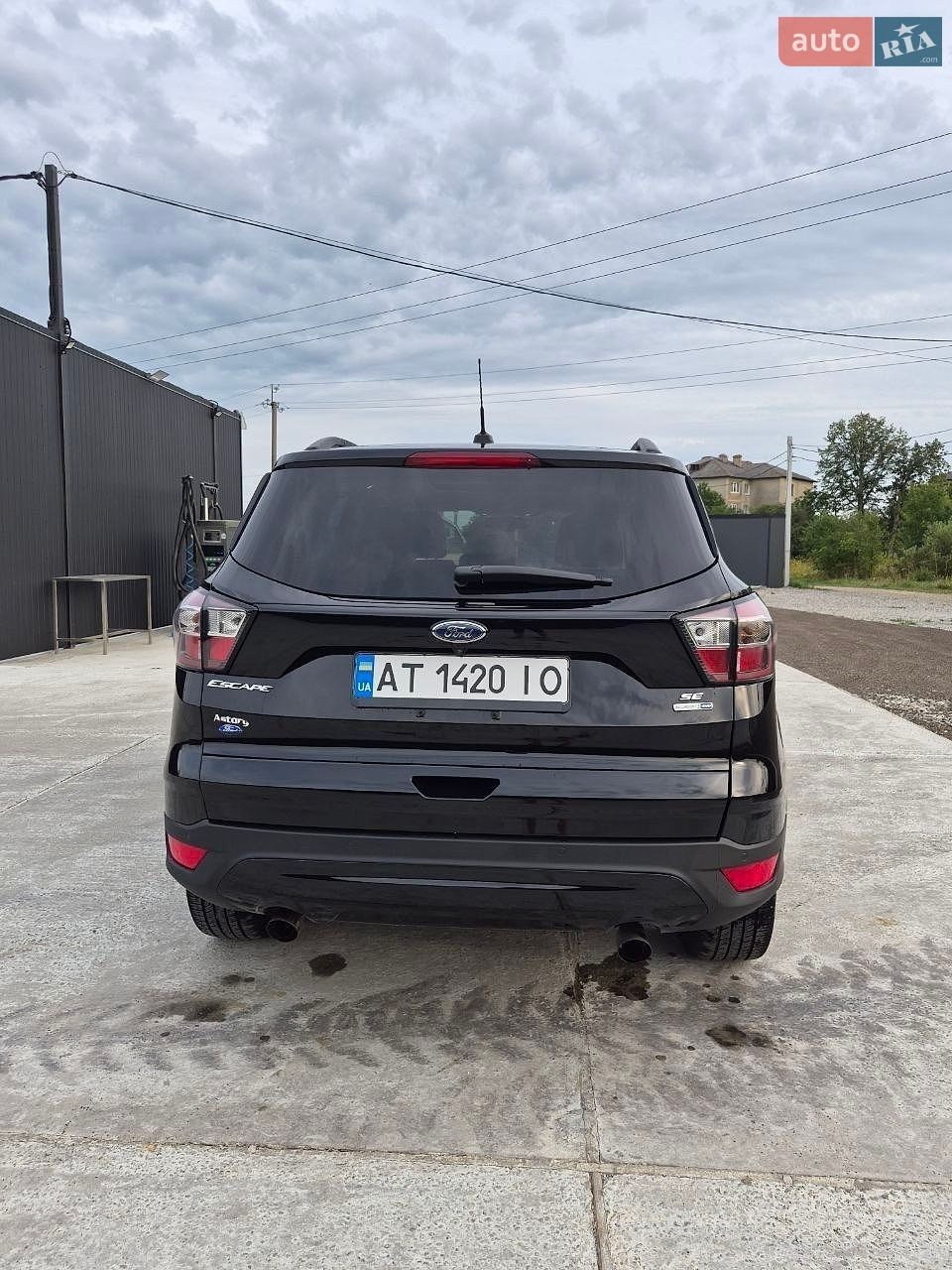 Ford Escape 2016 VIN 1FMCU9G98HUC22084 фото оголошення 11 з 27