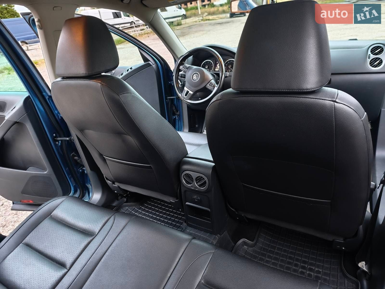 Volkswagen Tiguan 2016 VIN WVGRV7AX8HK021221 фото оголошення 24 з 30