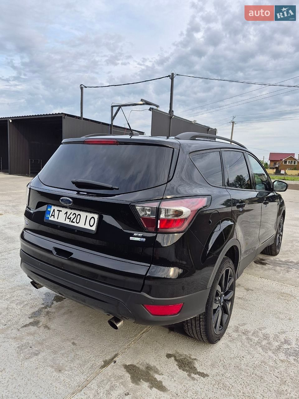 Ford Escape 2016 VIN 1FMCU9G98HUC22084 фото оголошення 16 з 27