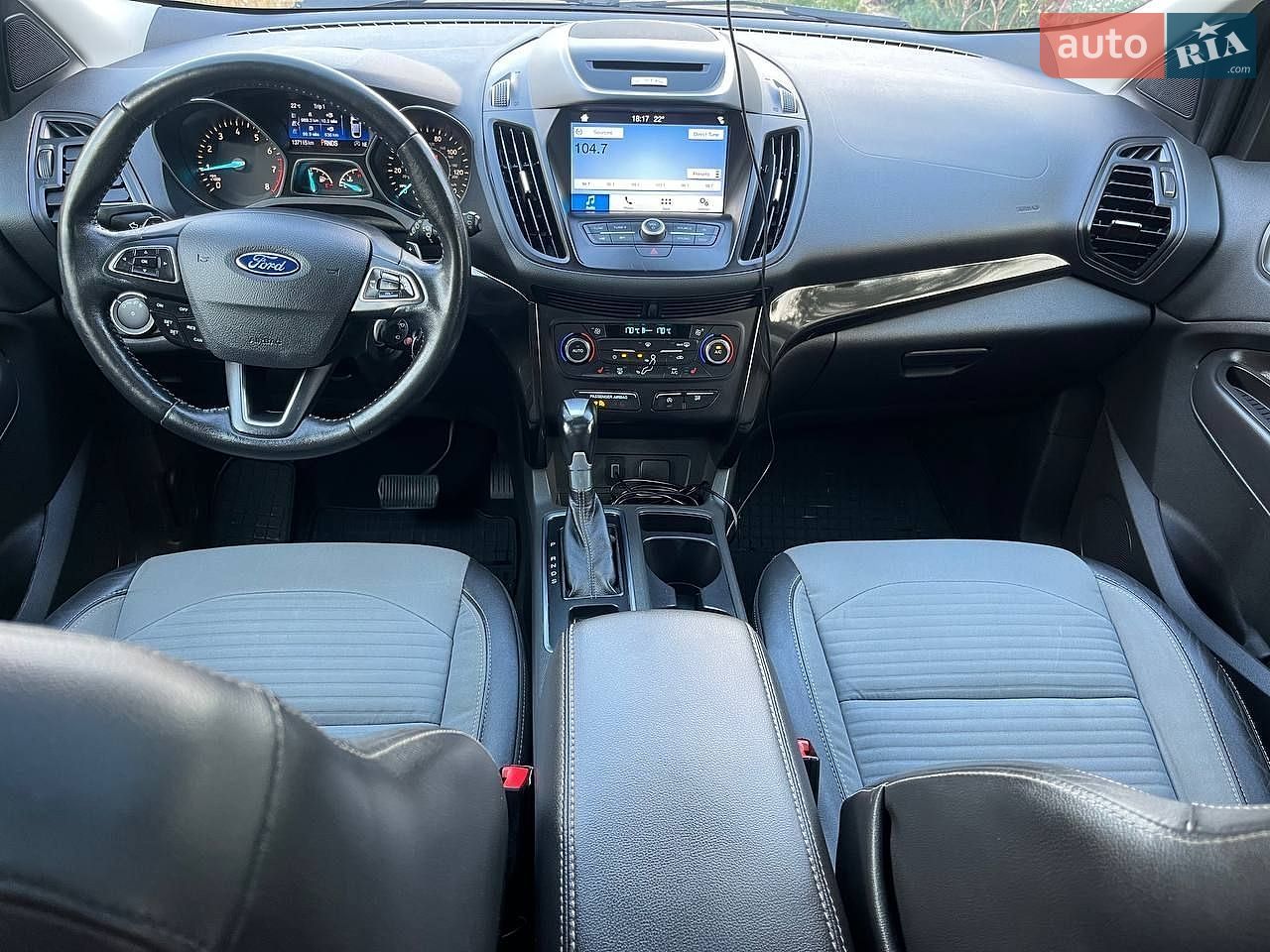 Ford Escape 2016 VIN 1FMCU9G98HUC22084 фото оголошення 17 з 27