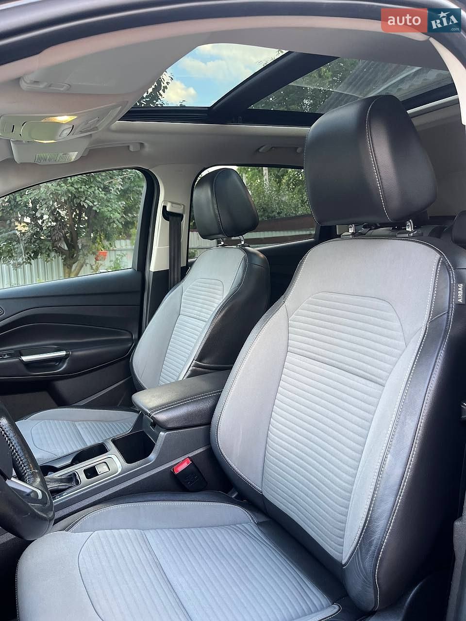 Ford Escape 2016 VIN 1FMCU9G98HUC22084 фото оголошення 22 з 27