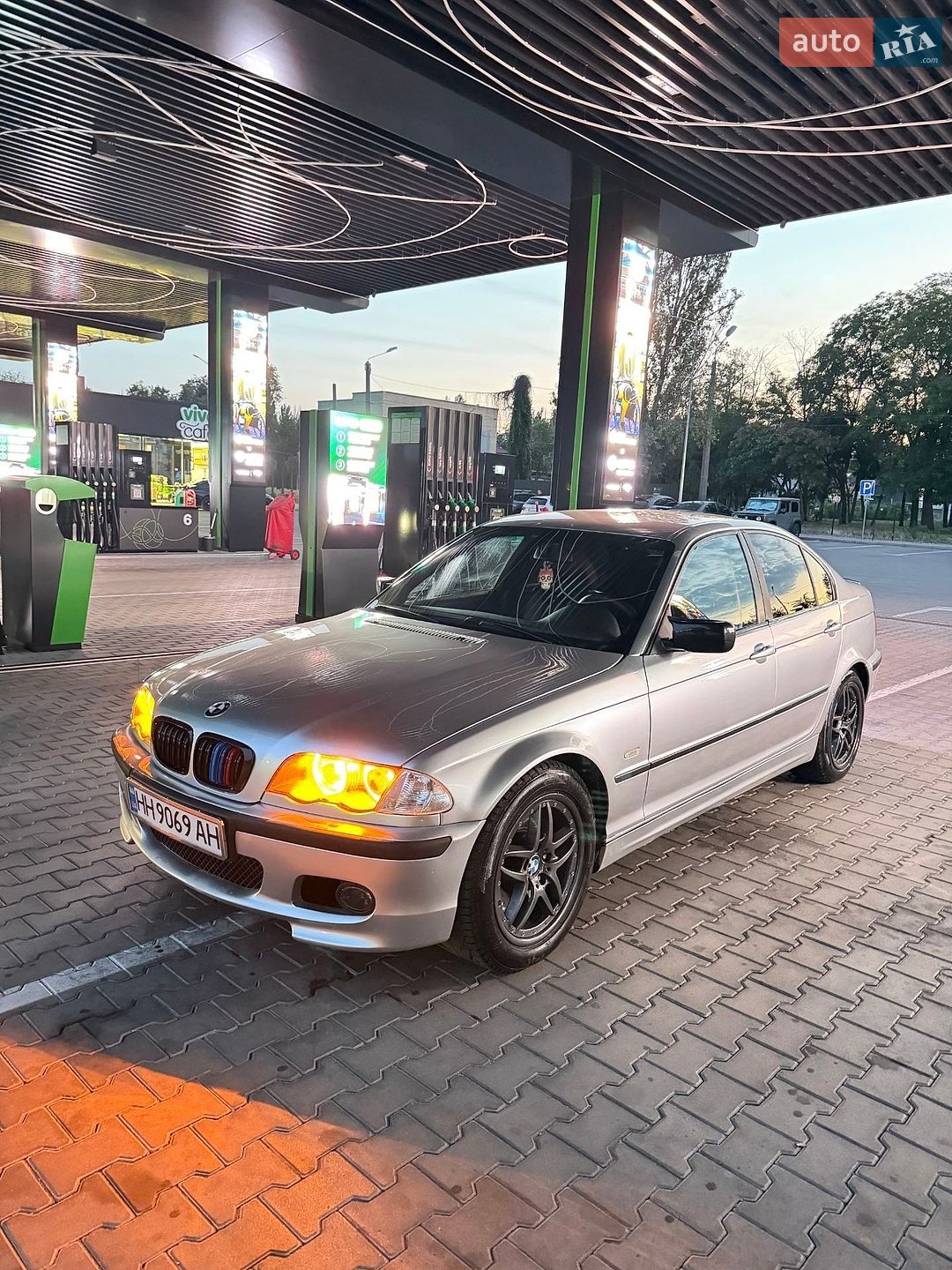 BMW 3 Series 2000 VIN WBAAV510X0JT46338 фото оголошення 6 з 26