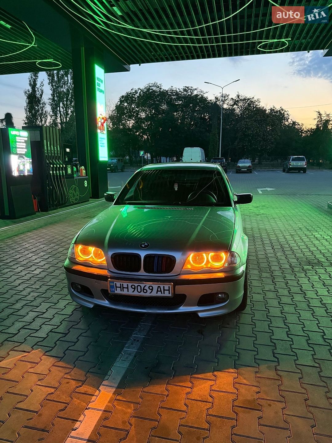 BMW 3 Series 2000 VIN WBAAV510X0JT46338 фото оголошення 11 з 26