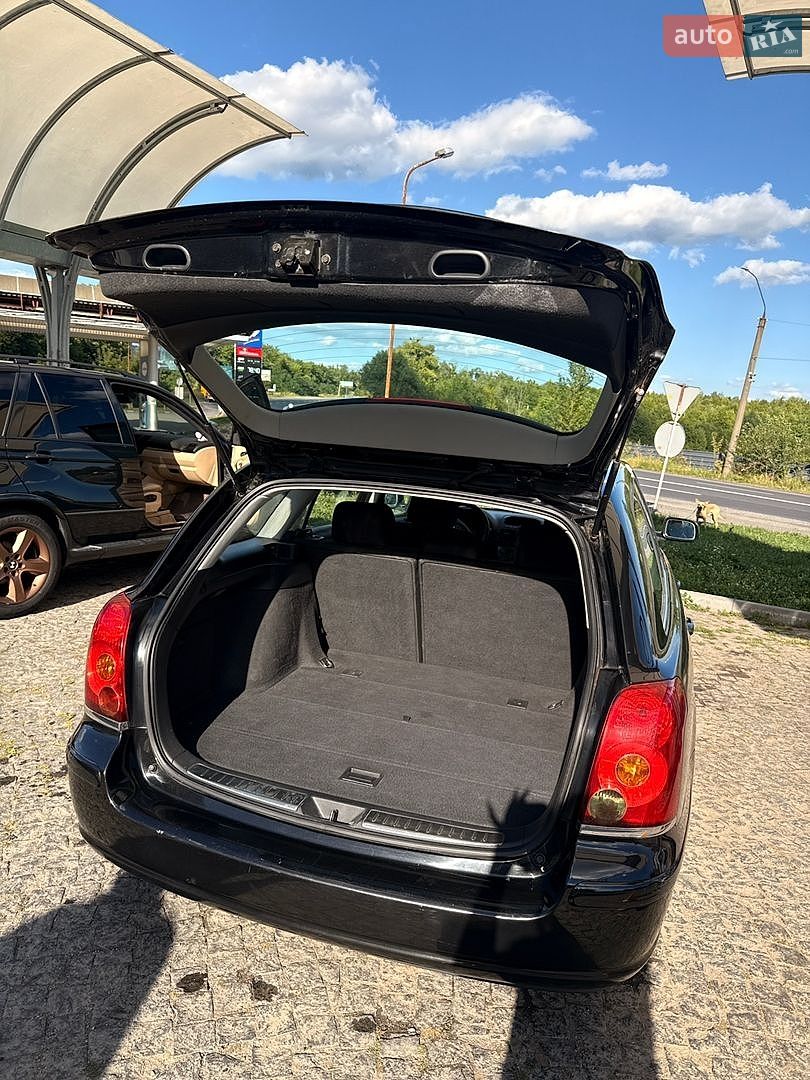 Toyota Avensis 2005 VIN SB1ER56L00E108006 фото оголошення 5 з 8