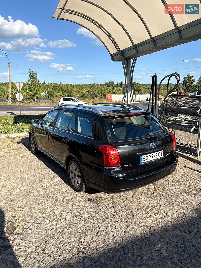 Toyota Avensis 2005 VIN SB1ER56L00E108006 фото оголошення 2 з 8