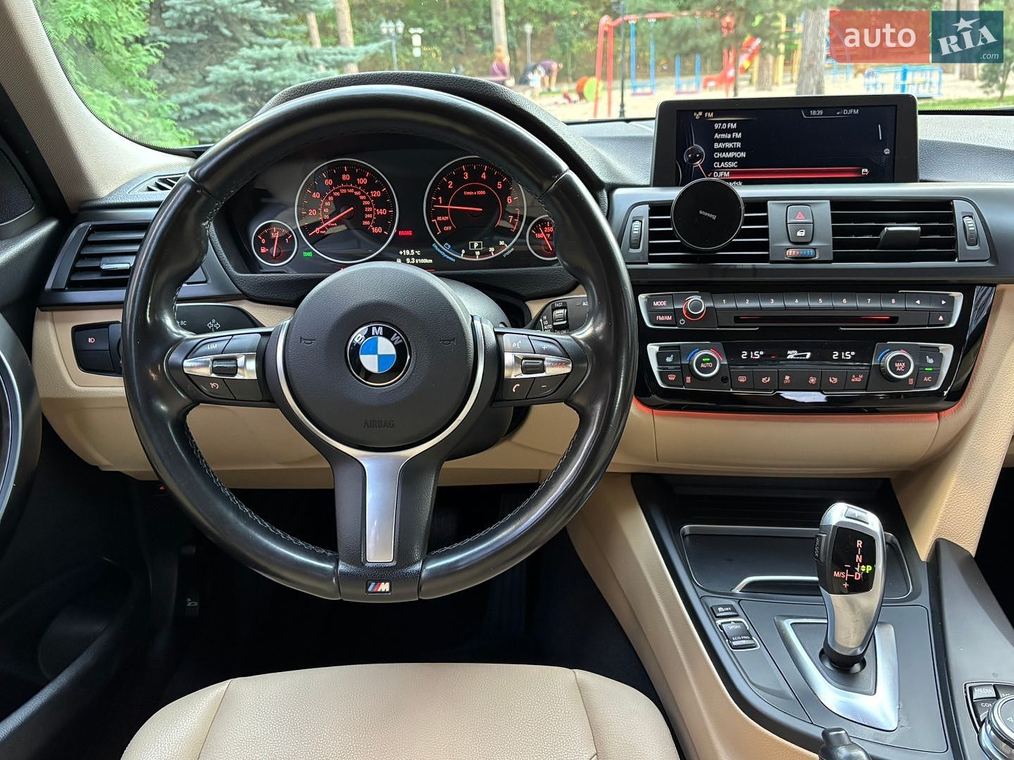 BMW 3 Series 2017 VIN WBA8E5G59JNU46829 фото оголошення 40 з 48