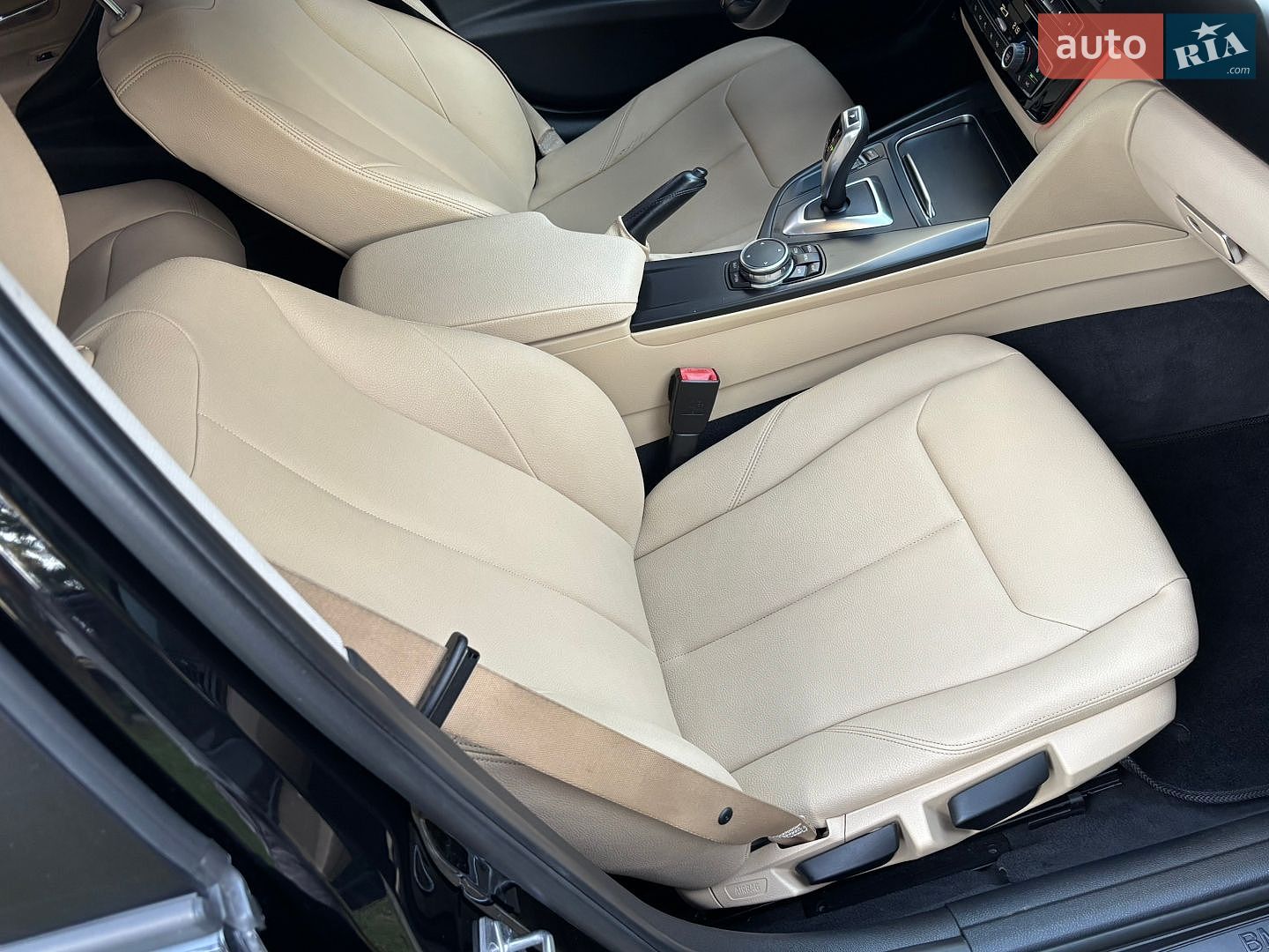 BMW 3 Series 2017 VIN WBA8E5G59JNU46829 фото оголошення 45 з 48