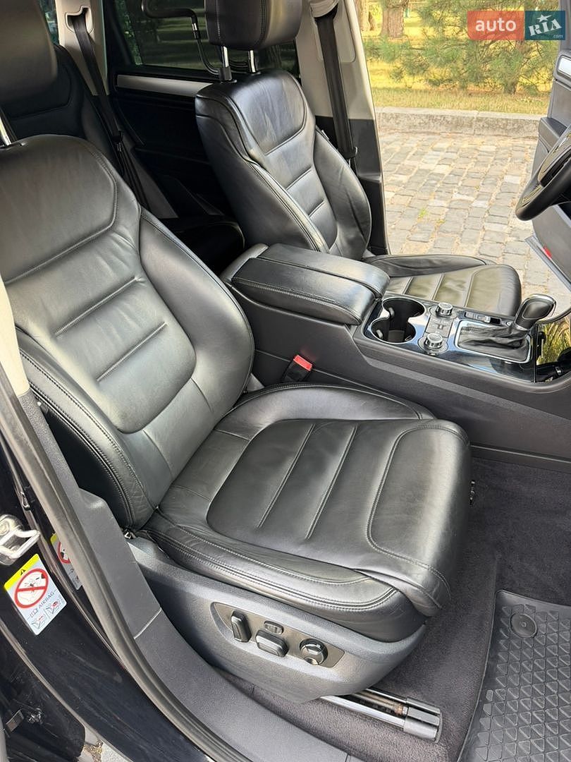 Volkswagen Touareg 2012 VIN WVGZZZ7PZCD052379 фото оголошення 28 з 38
