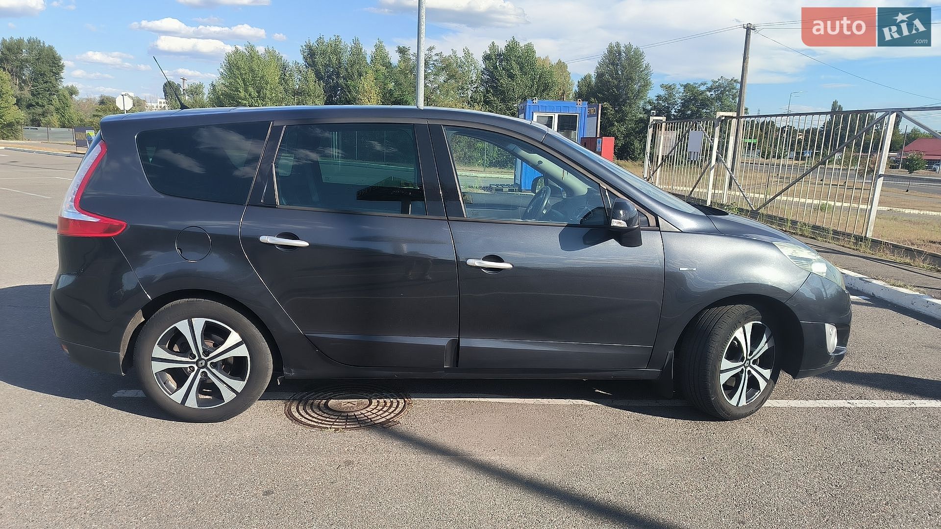 Renault Grand Scenic 2010 VIN VF1JZ1GB644484862 фото оголошення 3 з 18