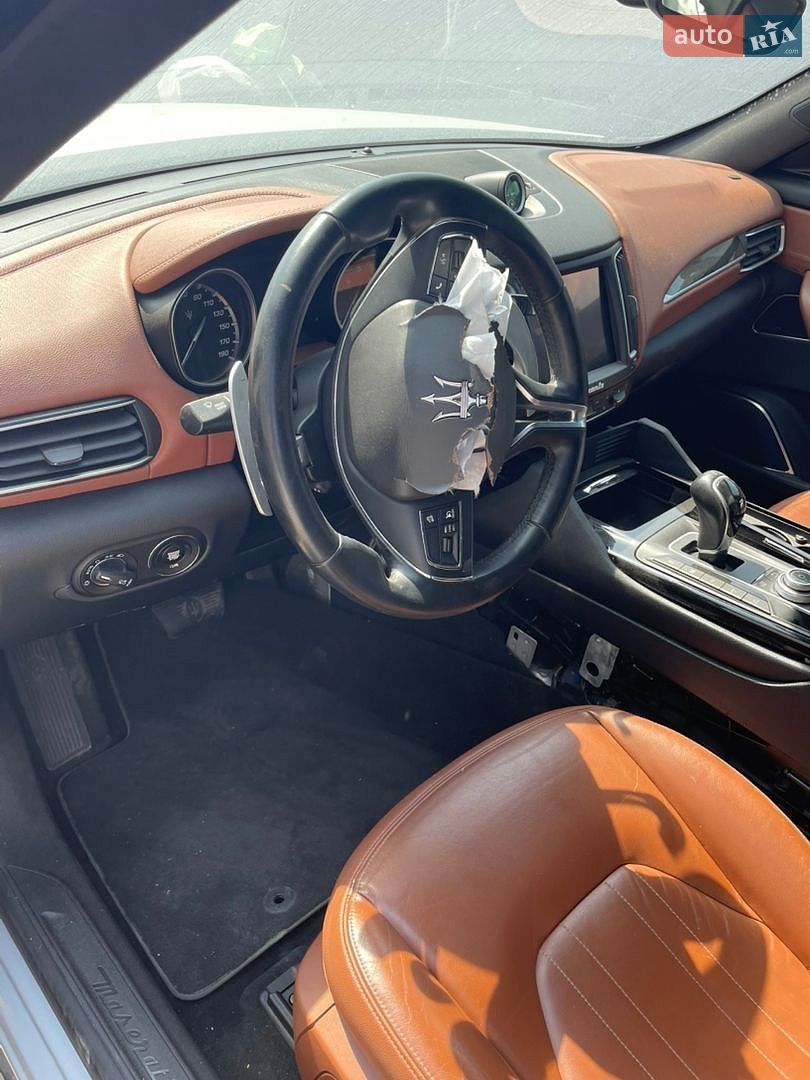 Maserati Levante 2016 VIN ZN661YUA7HX233173 фото оголошення 5 з 13