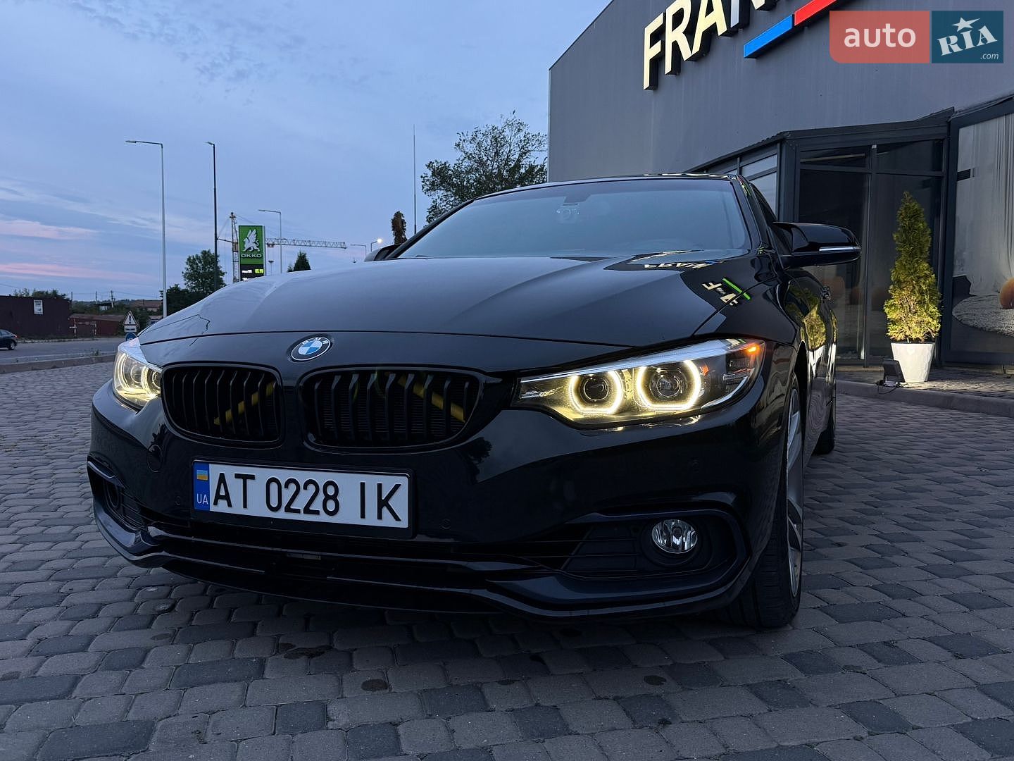 BMW 4 Series 2018 VIN WBA4J1C5XKBM18209 фото оголошення 3 з 44