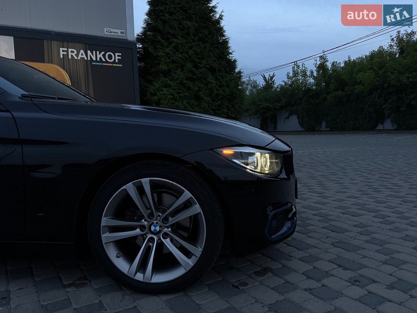 BMW 4 Series 2018 VIN WBA4J1C5XKBM18209 фото оголошення 8 з 44
