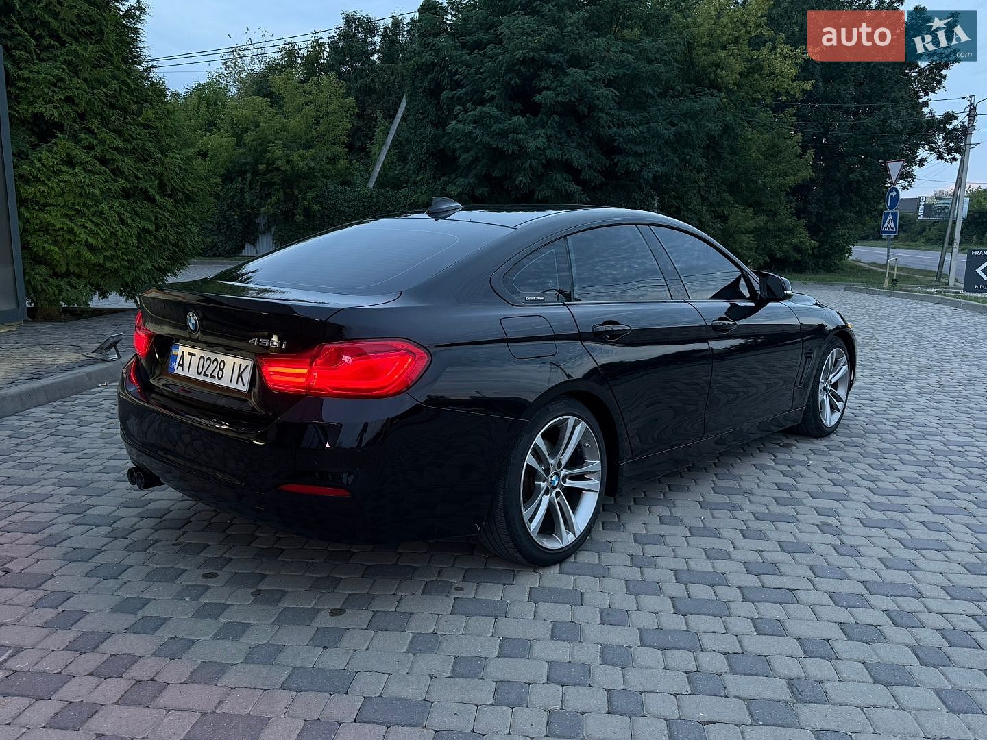 BMW 4 Series 2018 VIN WBA4J1C5XKBM18209 фото оголошення 13 з 44