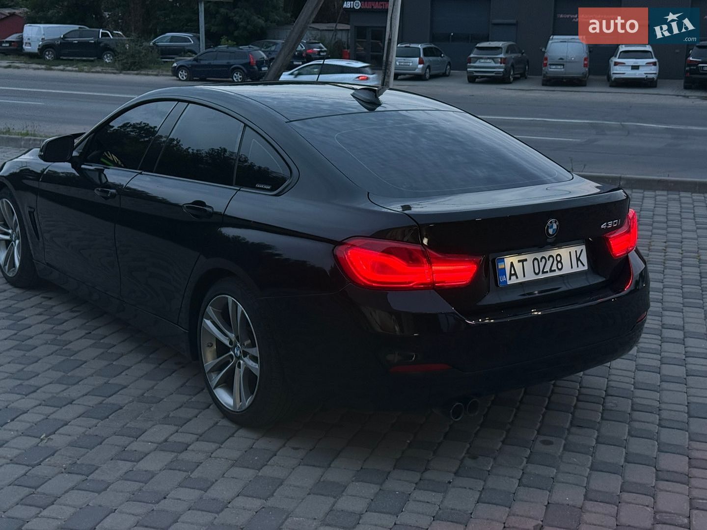 BMW 4 Series 2018 VIN WBA4J1C5XKBM18209 фото оголошення 19 з 44