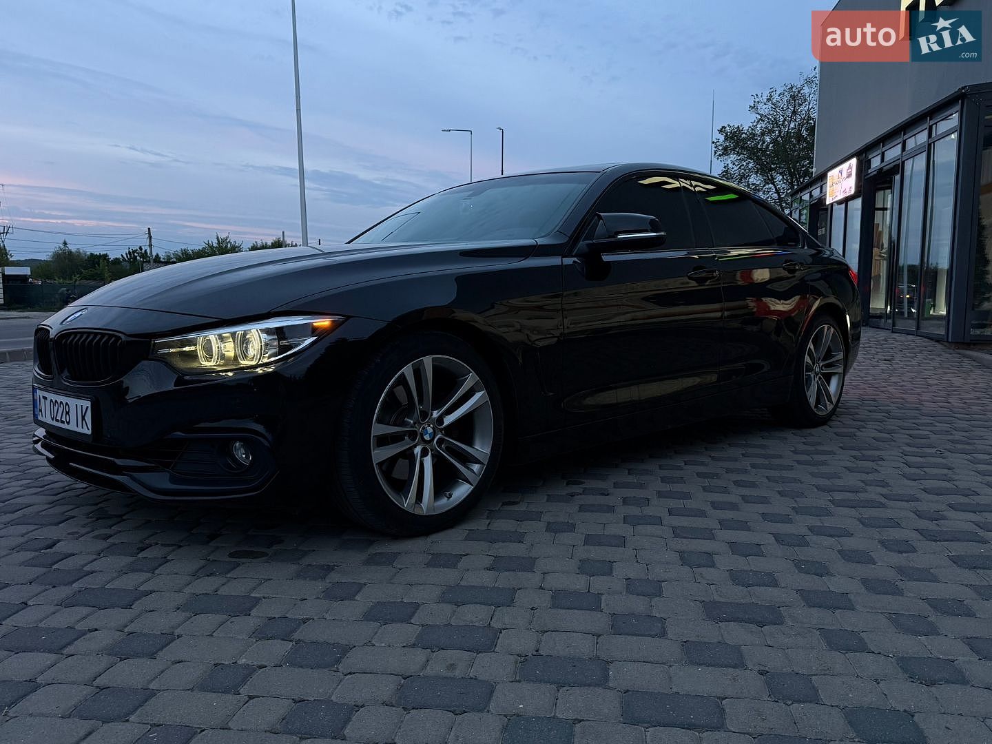 BMW 4 Series 2018 VIN WBA4J1C5XKBM18209 фото оголошення 25 з 44