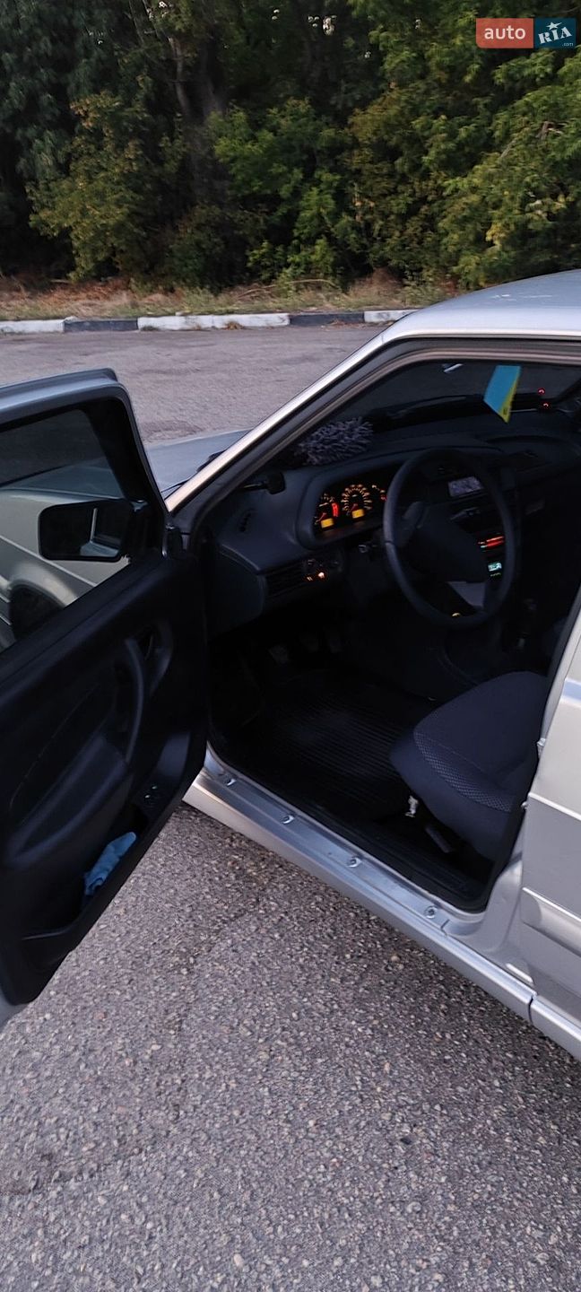 ВАЗ / Lada 2115 Samara 2012 VIN XTA211540C5137890 фото оголошення 13 з 20