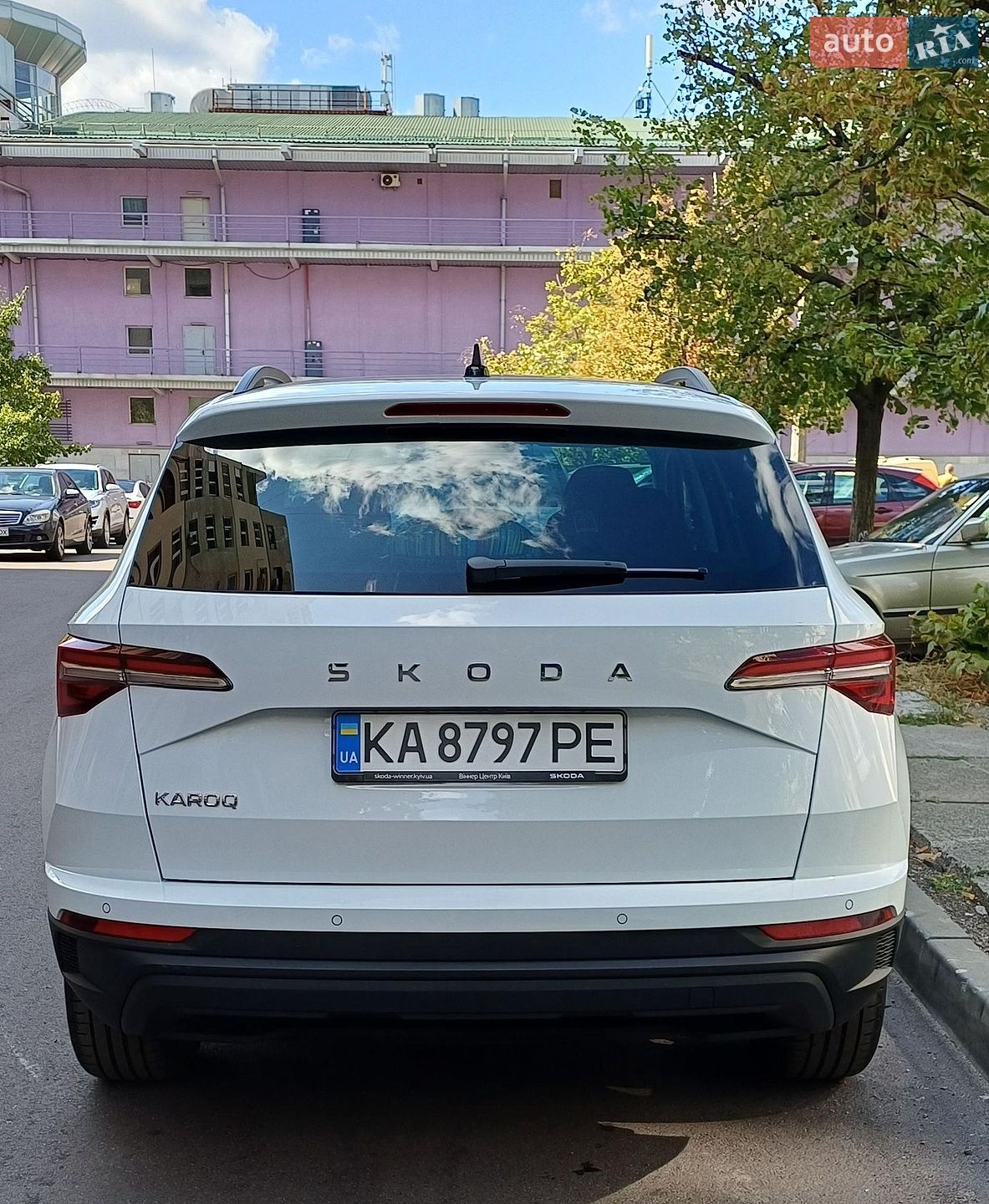 Skoda Karoq 2025 VIN TMBJC7NU2SB200417 фото оголошення 4 з 8