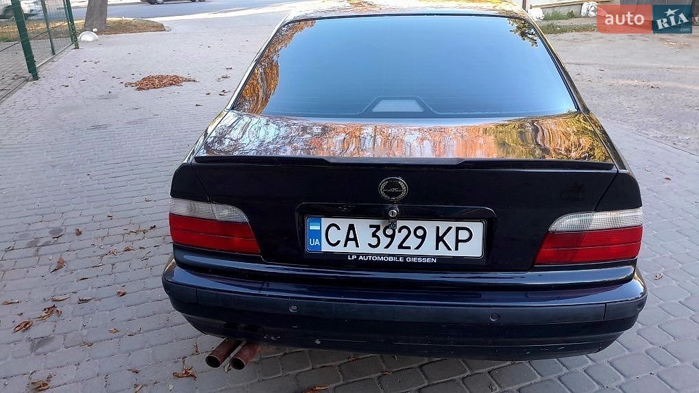 BMW 3 Series 1998 VIN WBABE11000JH03736 фото оголошення 2 з 15