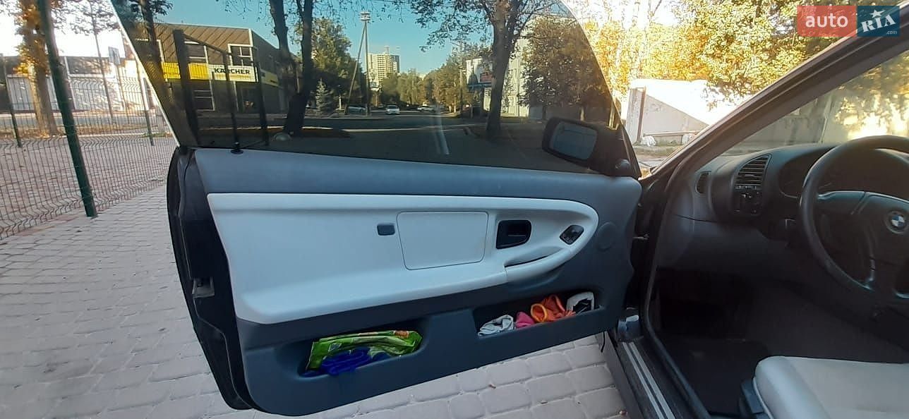 BMW 3 Series 1998 VIN WBABE11000JH03736 фото оголошення 7 з 15