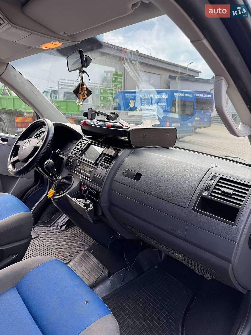 Volkswagen Caravelle 2007 VIN WV2ZZZ7HZ8H087184 фото оголошення 9 з 17