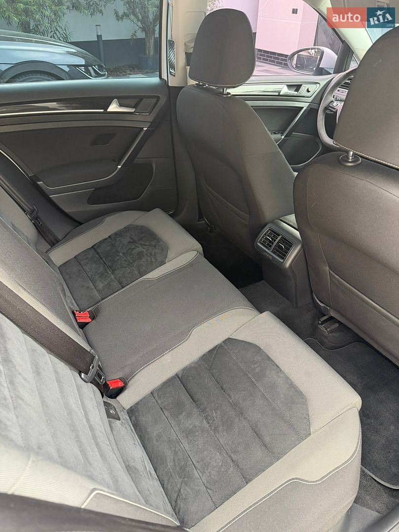 Volkswagen Golf 2014 VIN WVWZZZAUZEW072691 фото оголошення 9 з 10