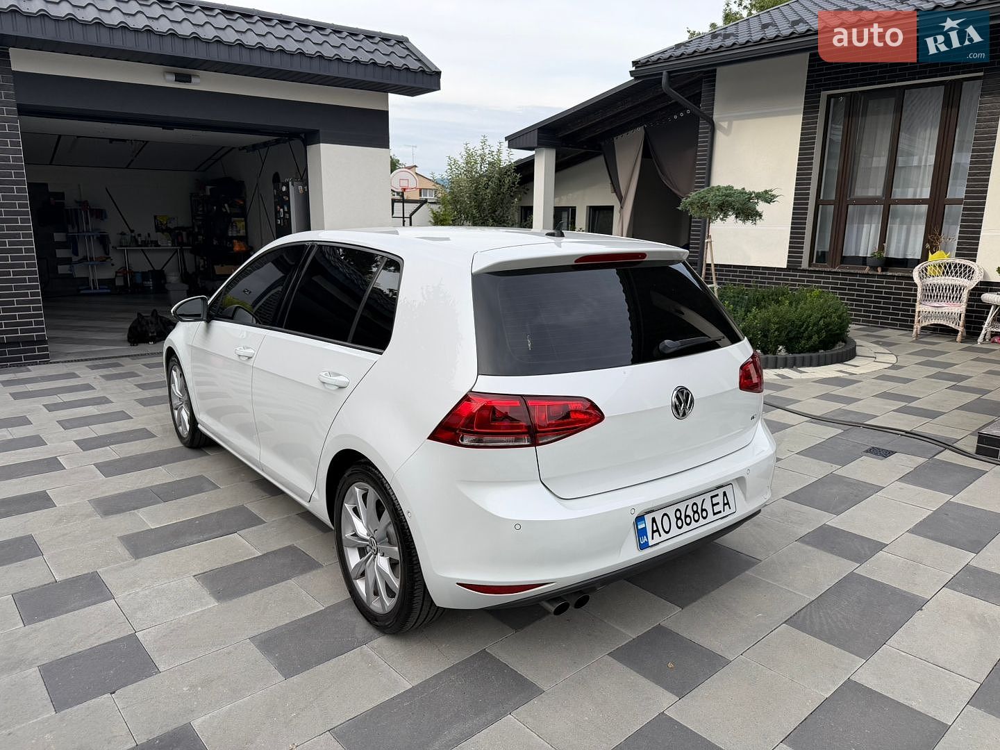Volkswagen Golf 2014 VIN WVWZZZAUZEW072691 фото оголошення 8 з 10