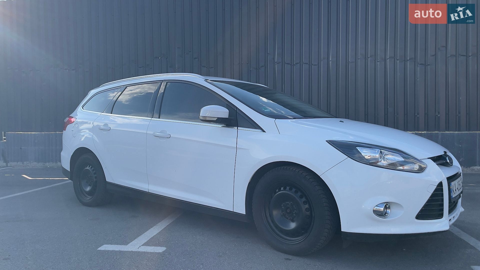 Ford Focus 2013 VIN WF0LXXGCBLDU79492 фото оголошення 7 з 25
