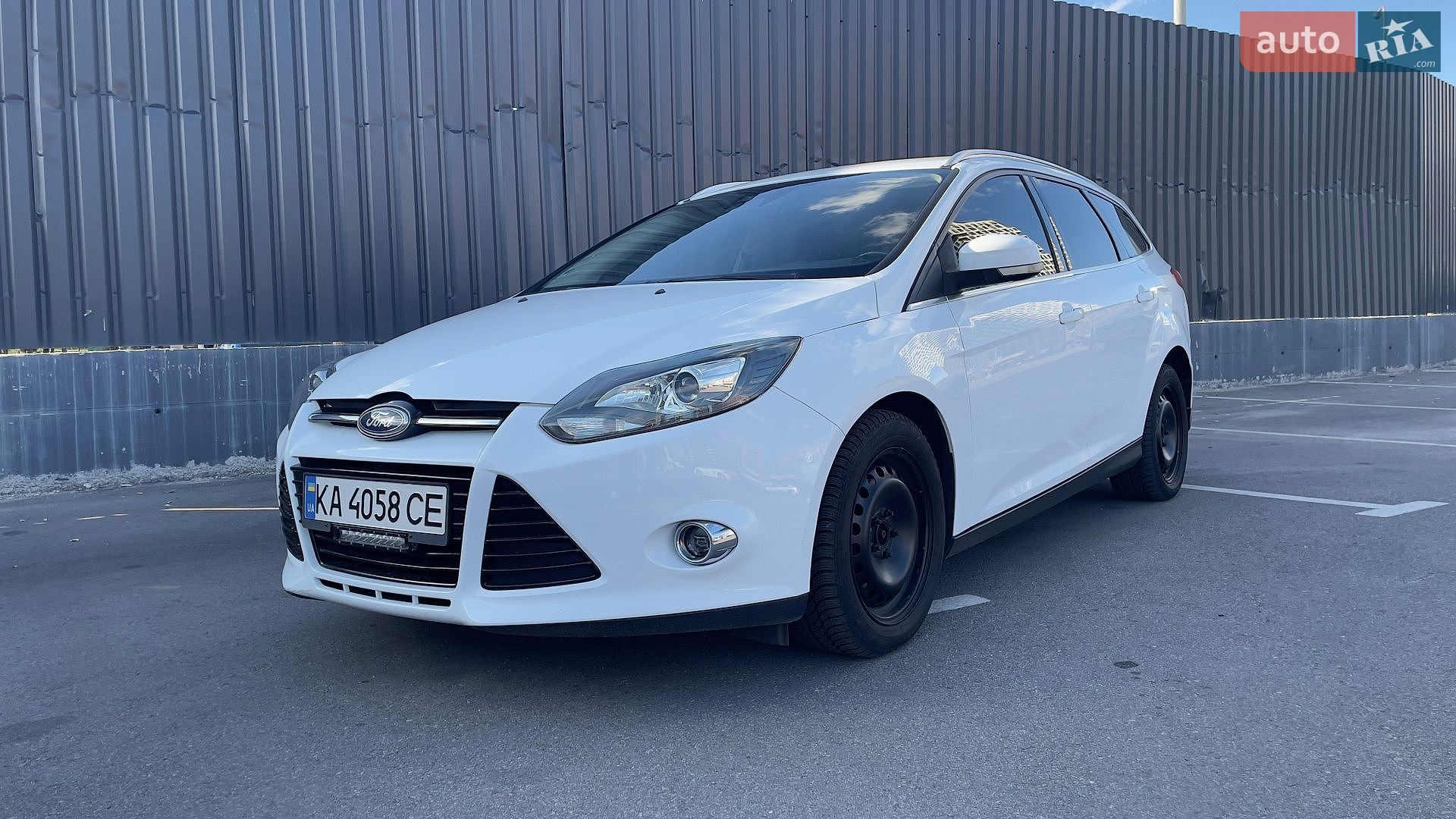 Ford Focus 2013 VIN WF0LXXGCBLDU79492 фото оголошення 13 з 25
