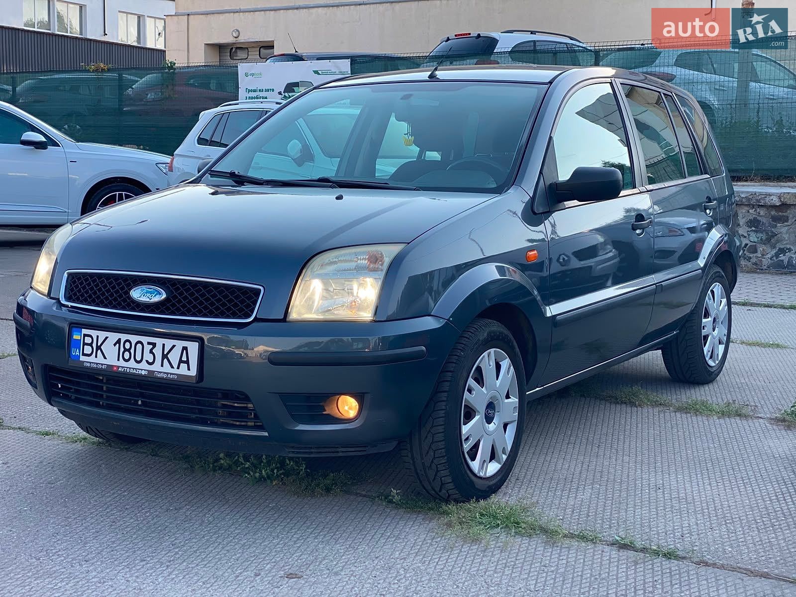 Ford Fusion 2005 VIN WF0UXXGAJU5M87782 фото оголошення 4 з 55