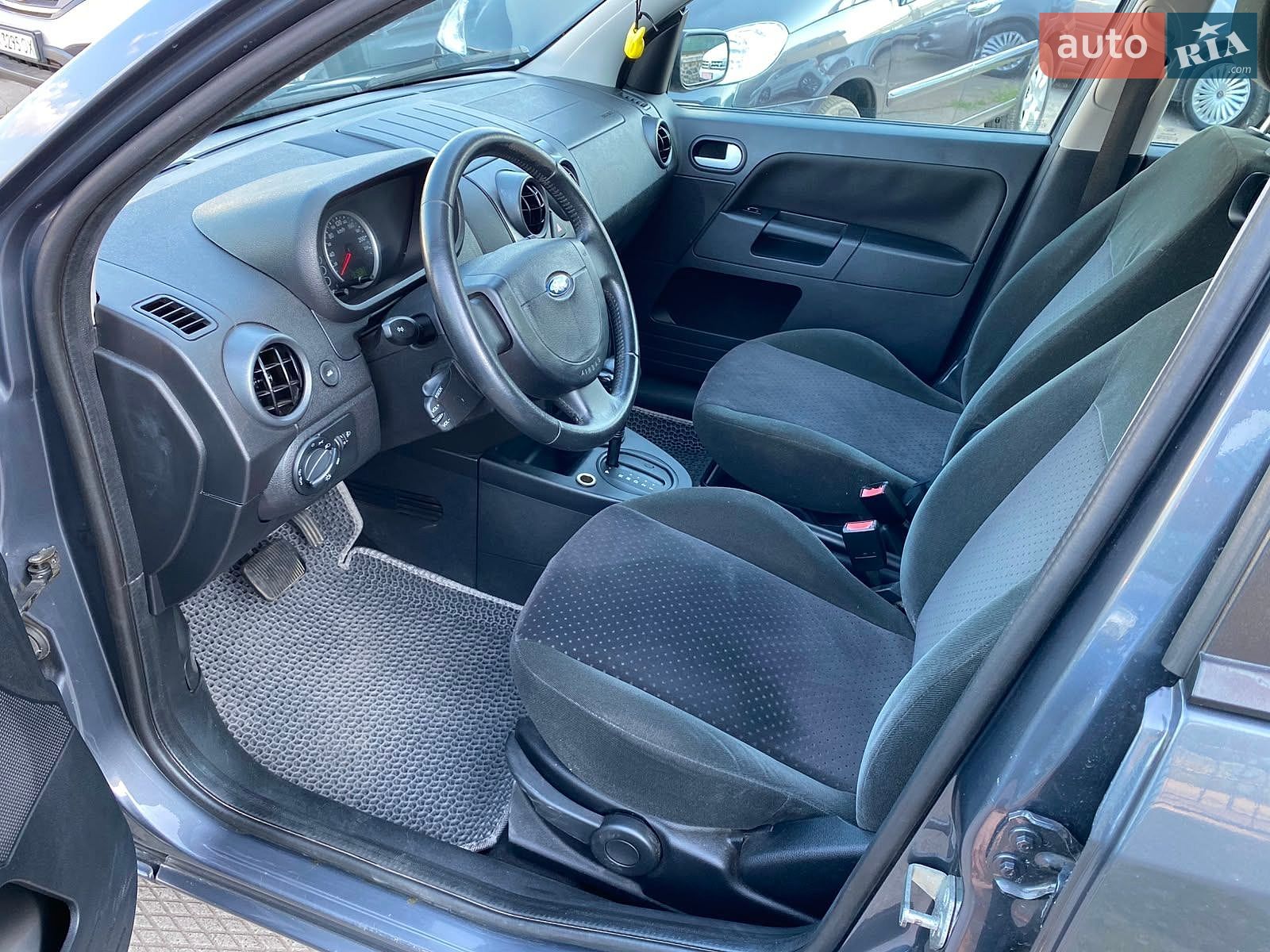 Ford Fusion 2005 VIN WF0UXXGAJU5M87782 фото оголошення 27 з 55