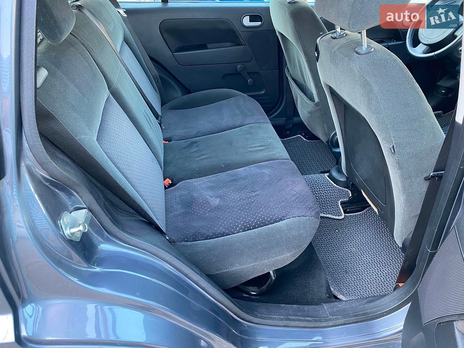 Ford Fusion 2005 VIN WF0UXXGAJU5M87782 фото оголошення 32 з 55