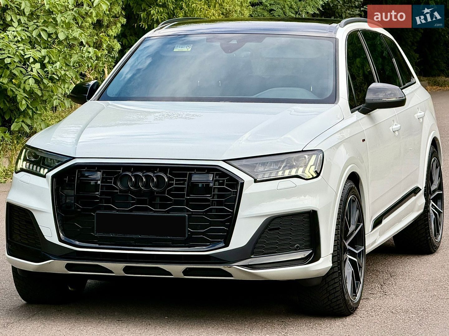 Audi Q7 2021 VIN WAUZZZ4M8ND009881 фото оголошення 4 з 94