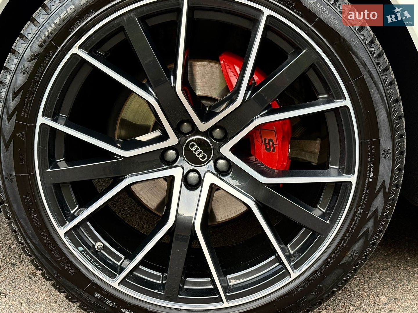 Audi Q7 2021 VIN WAUZZZ4M8ND009881 фото оголошення 9 з 94
