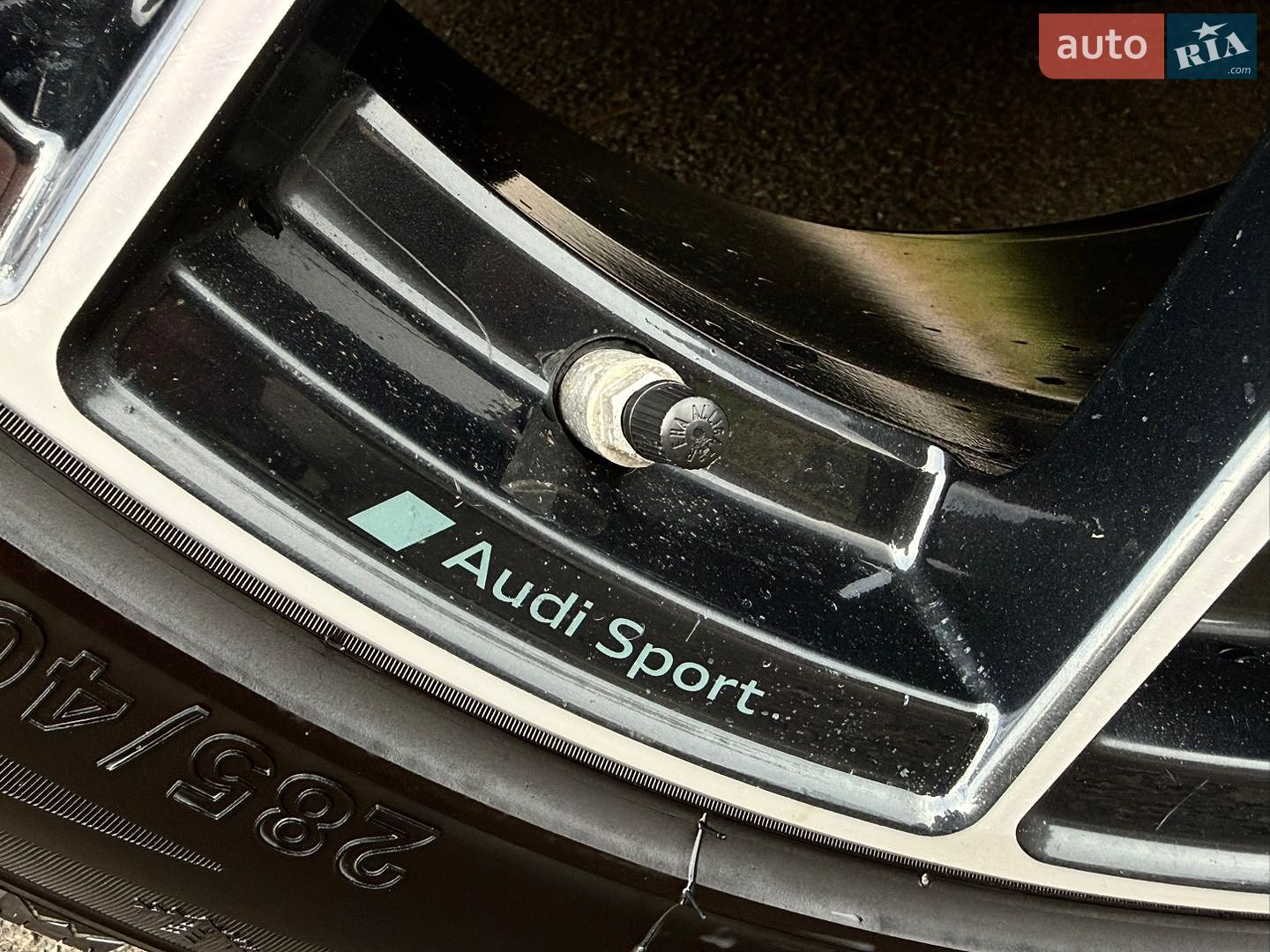 Audi Q7 2021 VIN WAUZZZ4M8ND009881 фото оголошення 10 з 94