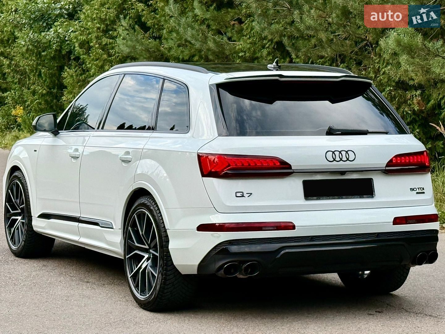 Audi Q7 2021 VIN WAUZZZ4M8ND009881 фото оголошення 11 з 94