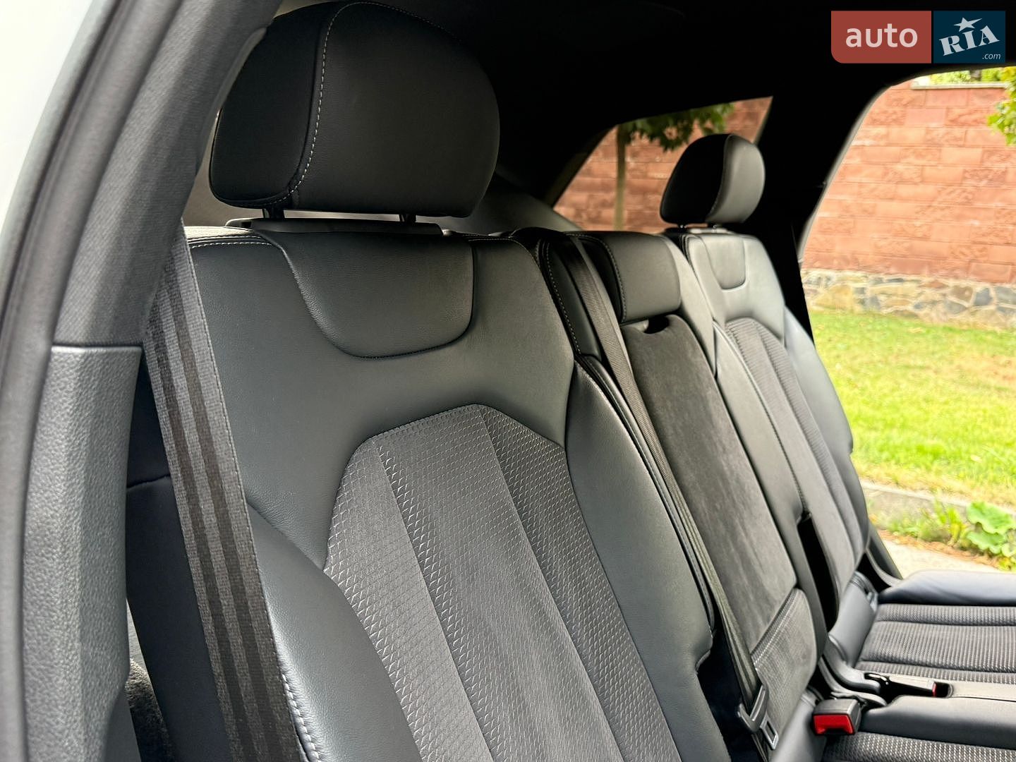 Audi Q7 2021 VIN WAUZZZ4M8ND009881 фото оголошення 67 з 94