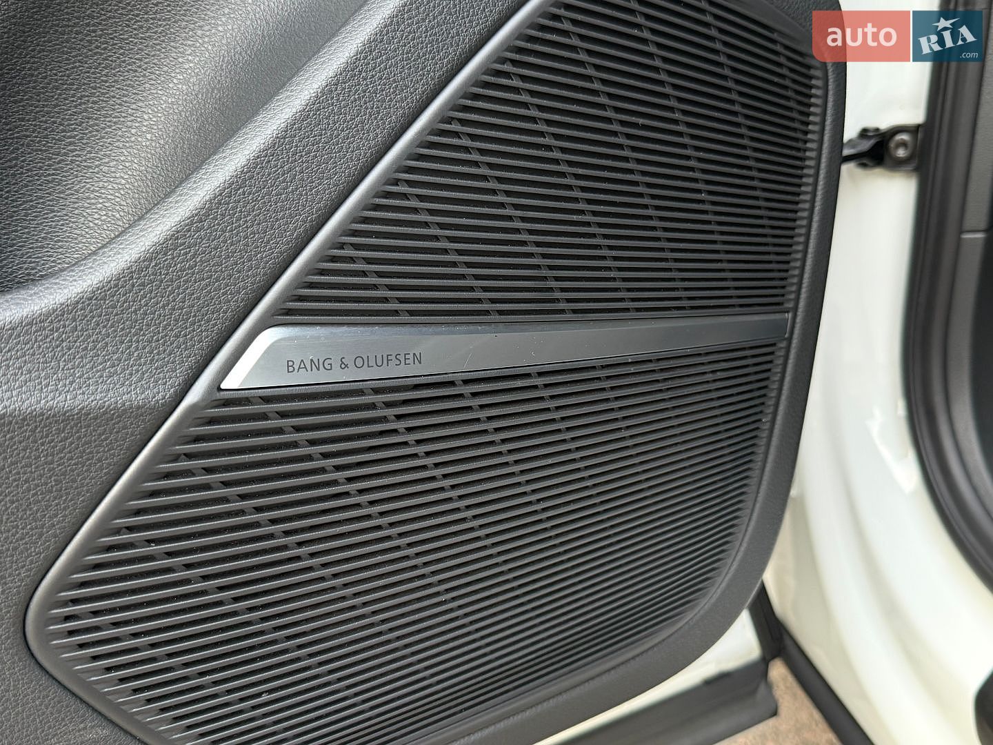 Audi Q7 2021 VIN WAUZZZ4M8ND009881 фото оголошення 68 з 94