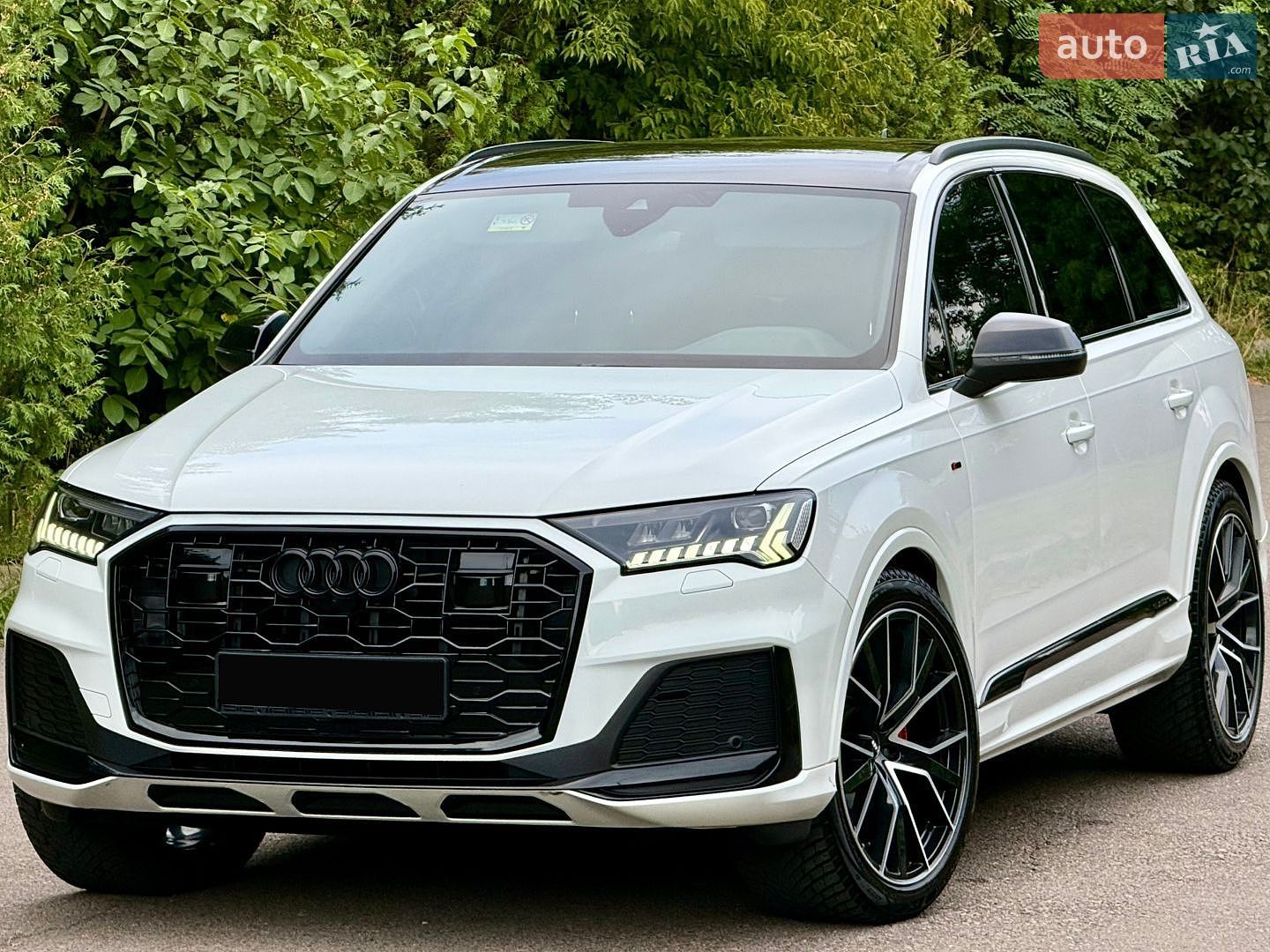 Audi Q7 2021 VIN WAUZZZ4M8ND009881 фото оголошення 84 з 94