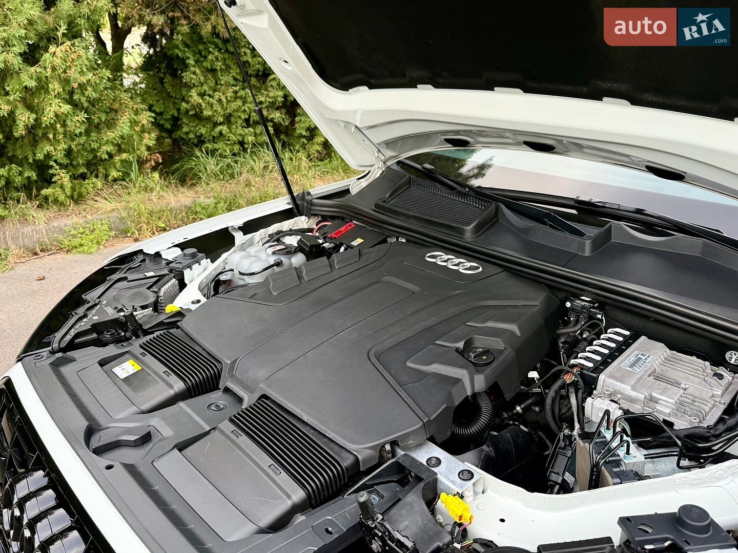 Audi Q7 2021 VIN WAUZZZ4M8ND009881 фото оголошення 94 з 94