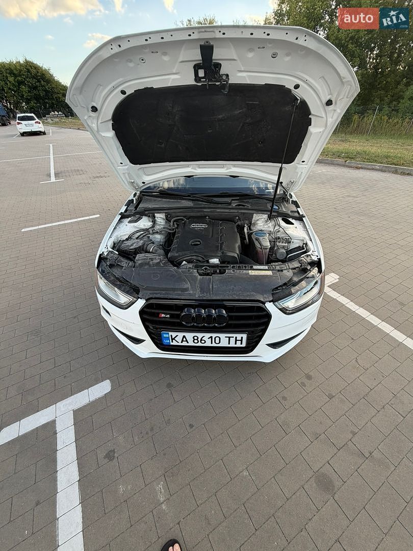 Audi A4 2015 VIN WAUAFAFL6GN003425 фото оголошення 53 з 82