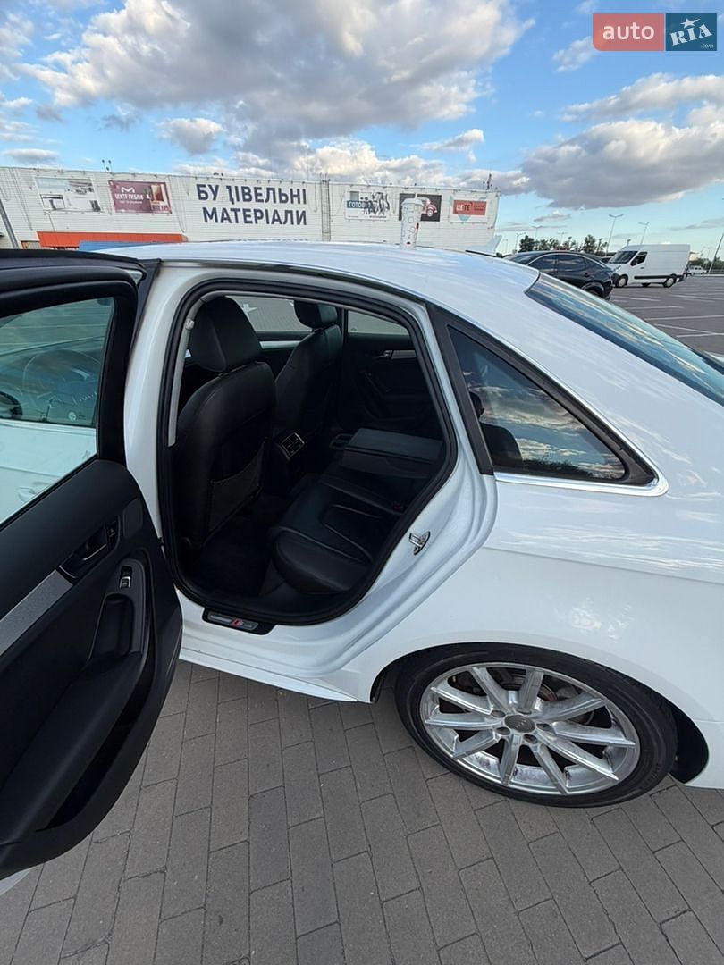 Audi A4 2015 VIN WAUAFAFL6GN003425 фото оголошення 61 з 82