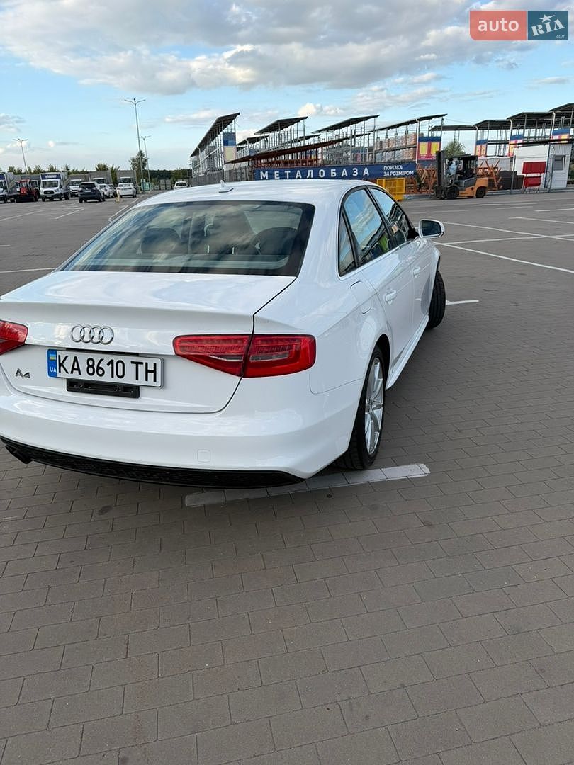 Audi A4 2015 VIN WAUAFAFL6GN003425 фото оголошення 28 з 82