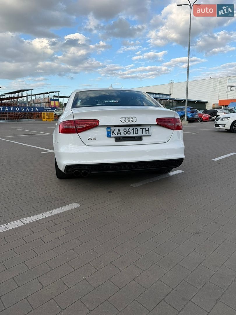 Audi A4 2015 VIN WAUAFAFL6GN003425 фото оголошення 31 з 82
