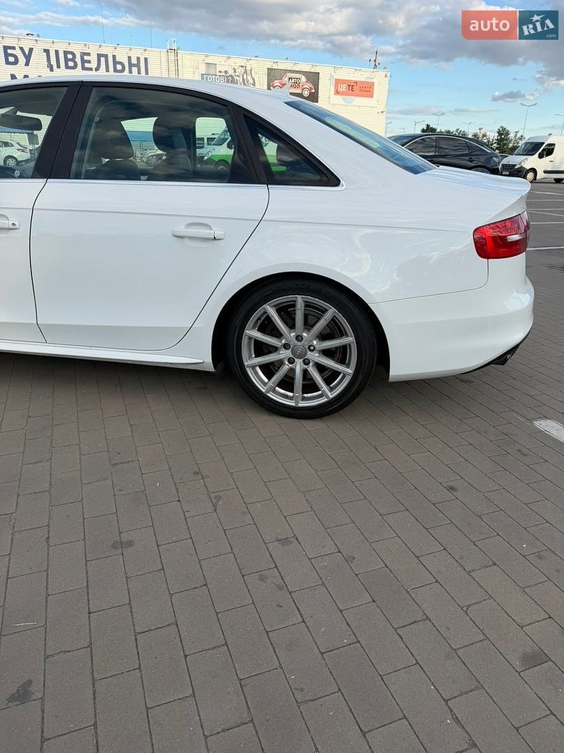 Audi A4 2015 VIN WAUAFAFL6GN003425 фото оголошення 24 з 82
